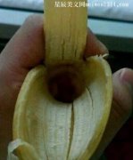 原来香蕉不只是女人可以用-搞笑图片