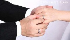 结婚戒指戴哪个手指，一定要戴正确了，切记不可闹笑话-常识大全